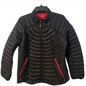 XERSION BLACK STUFFER DOWN FILLED JACKET SIZE LARGE. BACK. INSIDE PINK.